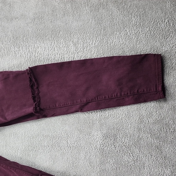 Bullhead Jeans Womens 28 High rise Skinniest Burgundy 5 Pocket Zip Closure - Picture 3 of 13